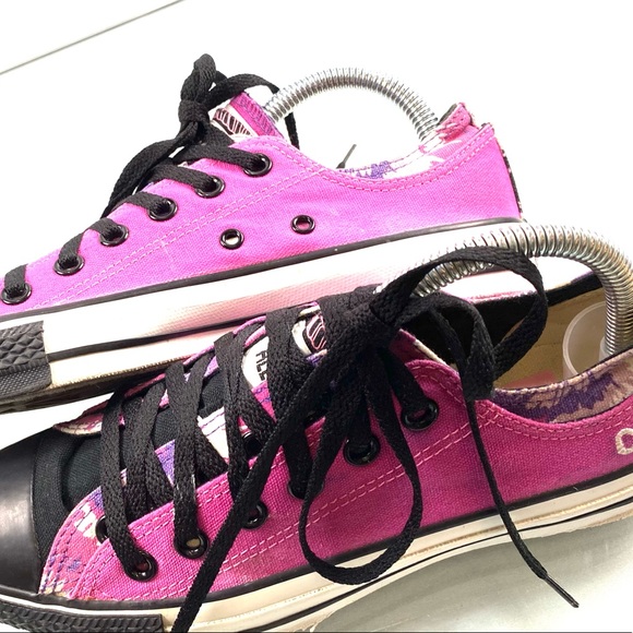 Converse - Picture 4 of 9